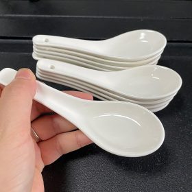 Ceramic wonton spoon set